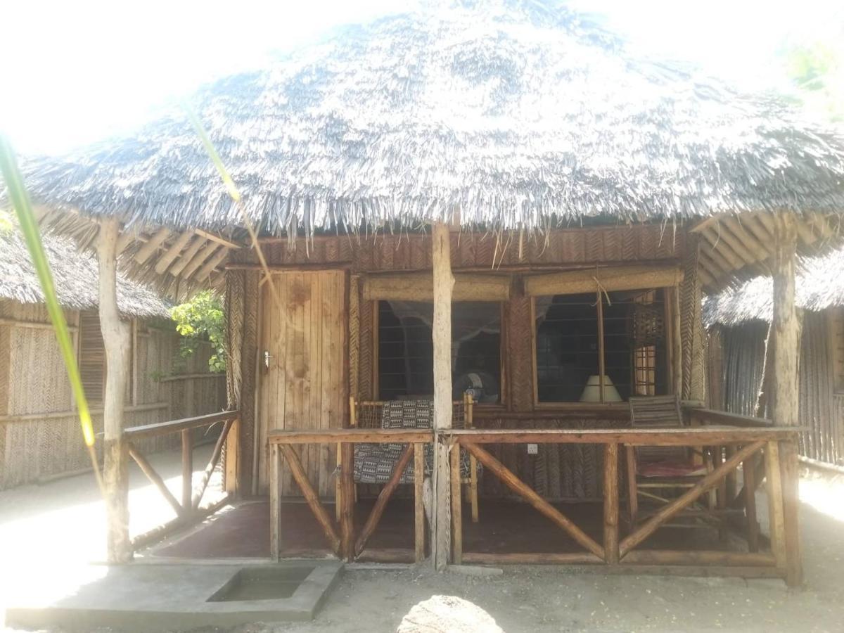 Ushongo Beach Bandas Pangani Eksteriør billede