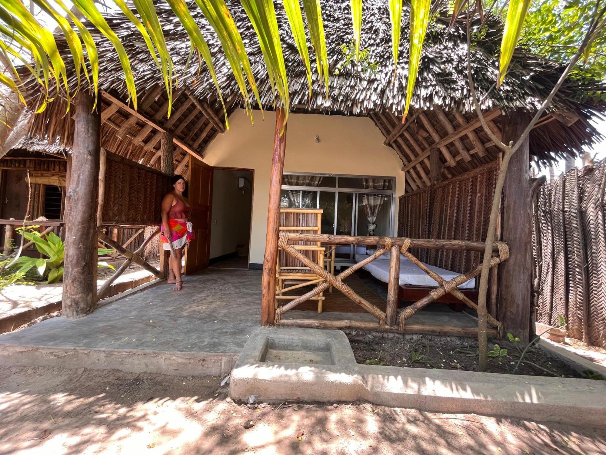 Ushongo Beach Bandas Pangani Eksteriør billede